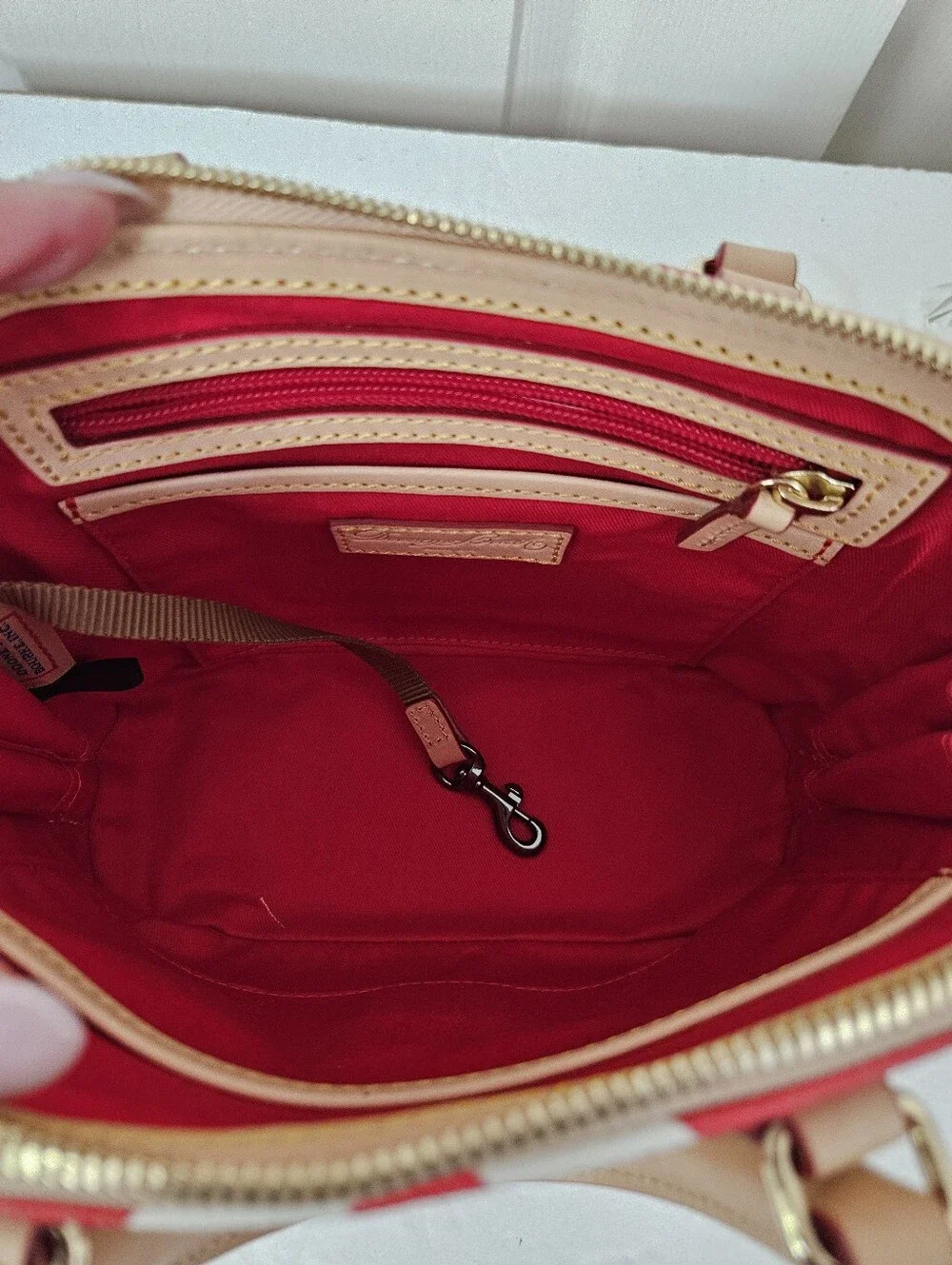 Dooney & Bourke NWT Satchel Crossbody Bag - Picture 5 of 8